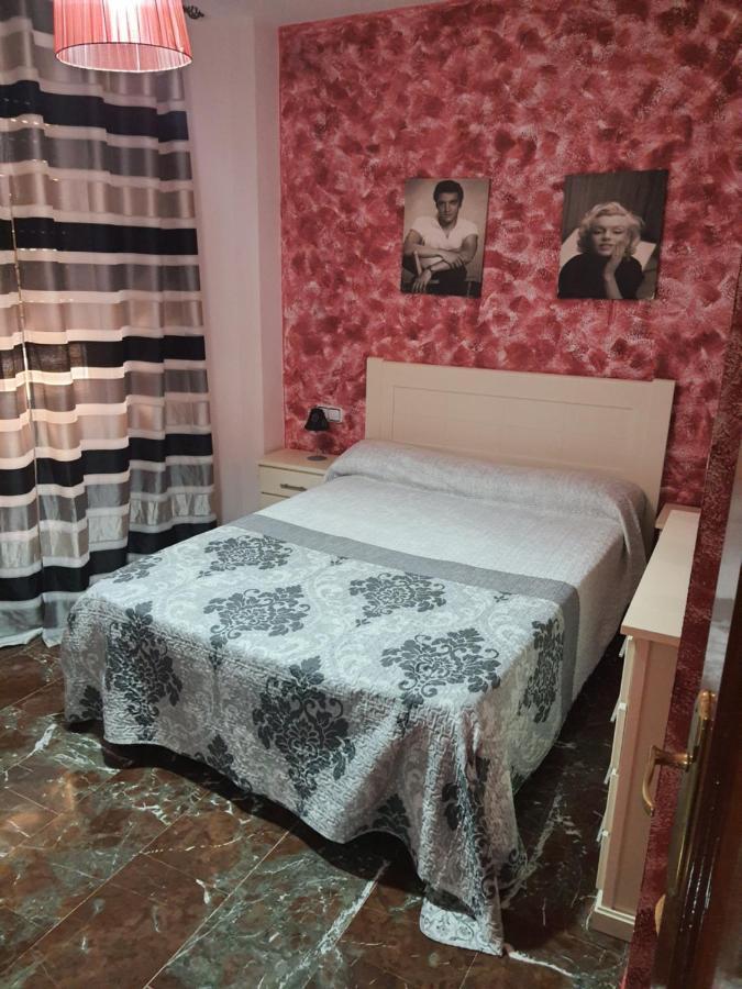 Vandelvira Parking Gratis Climatizado Apartment Jaen Luaran gambar